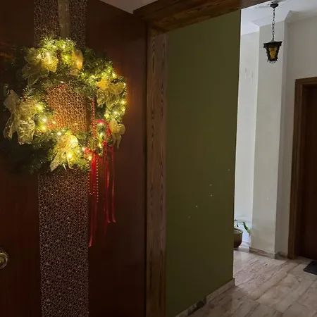 Amaryllis Apartament Karpenísion